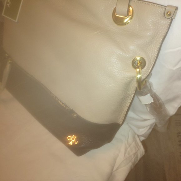 Oryany Tan and Black Large Color Block Leather Handbag w/Dust Cover NWT RARE - Picture 6 of 7